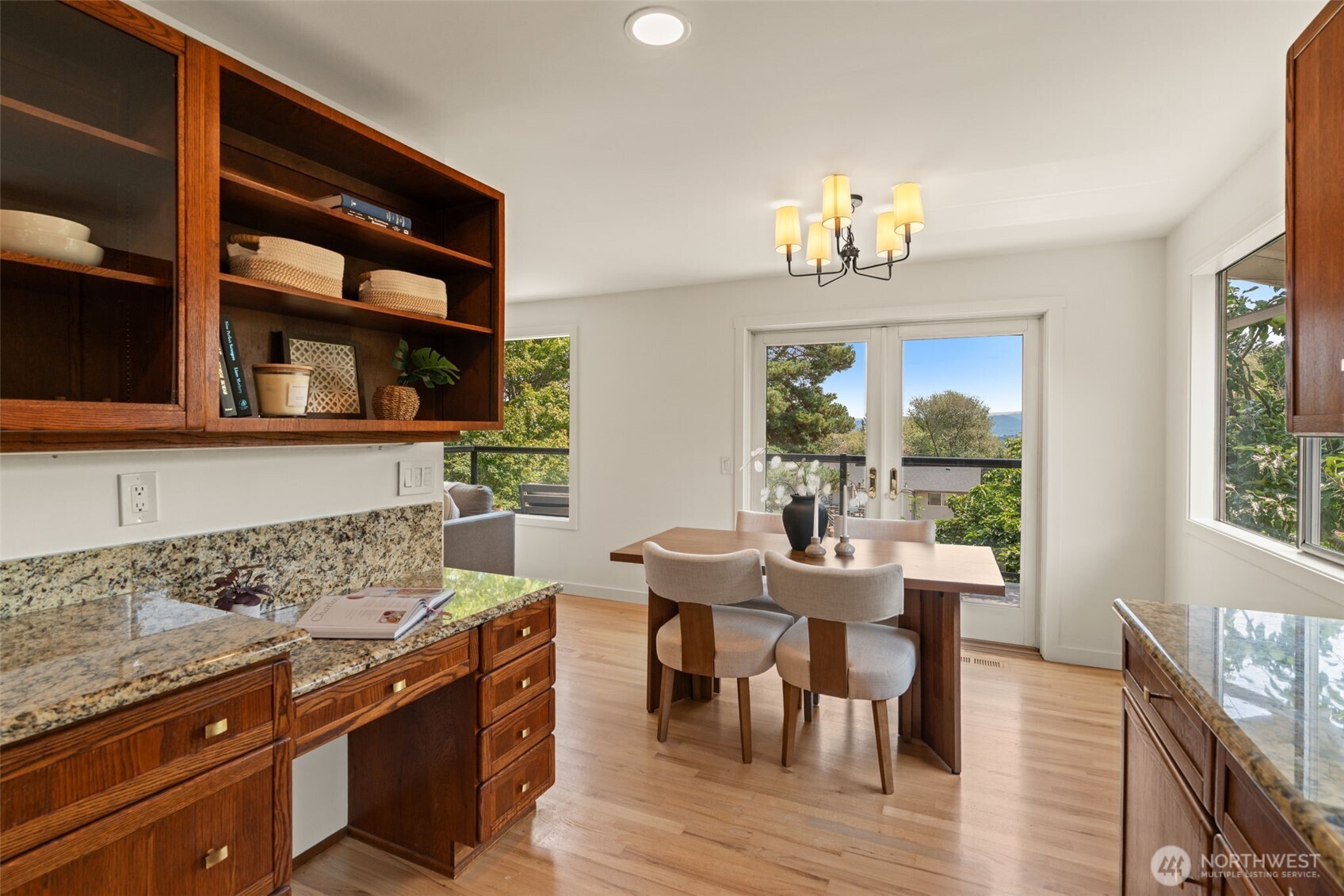 8456 6th Avenue Southwest Seattle, WA 98106 - Photo 17 of 25 Gallery Image 17