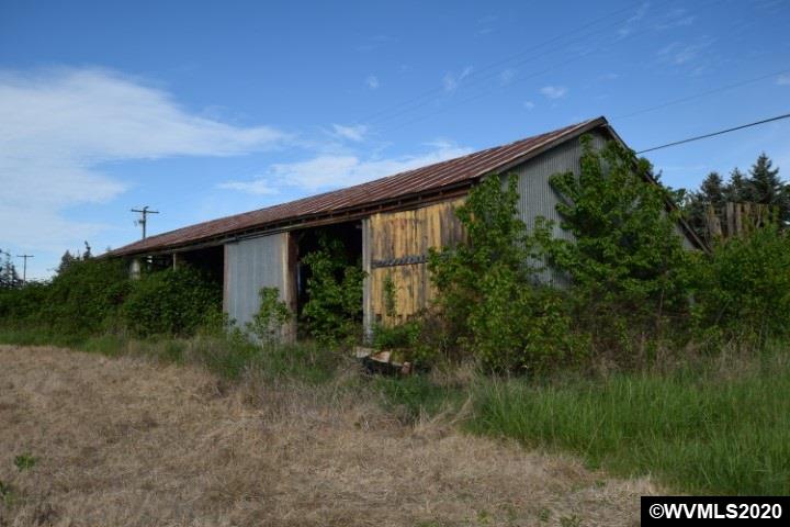 8568 Stayton (- 8588) Road Turner, OR 97392 - Photo 4 of 16 Gallery Image 4