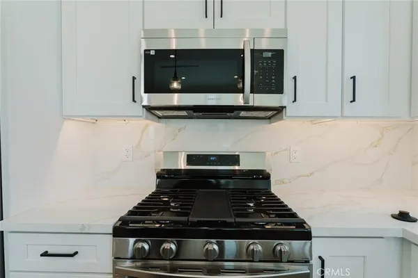 $3,500 | 6327 Ranchito Avenue, Van Nuys, CA 91401