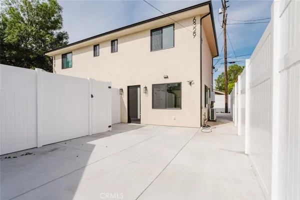 $3,500 | 6327 Ranchito Avenue, Van Nuys, CA 91401