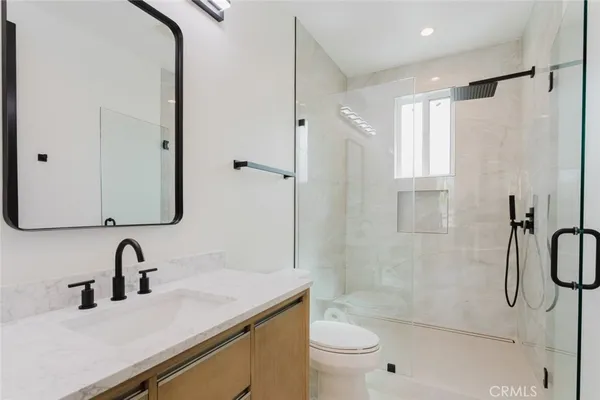 $3,500 | 6327 Ranchito Avenue, Van Nuys, CA 91401