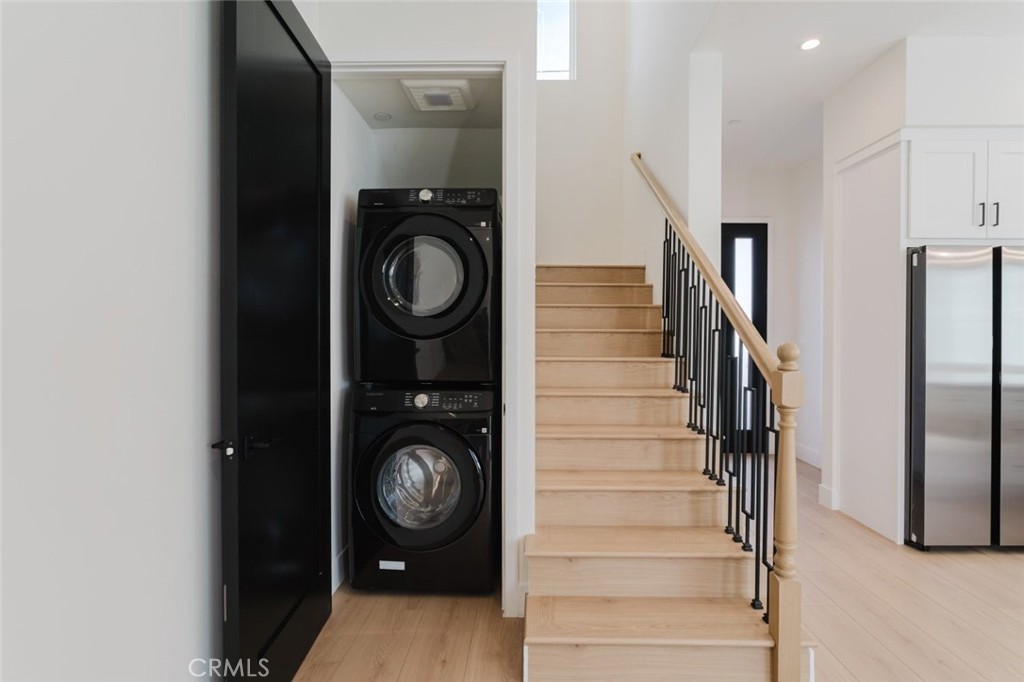 6329 Ranchito Avenue Van Nuys, CA 91401 - Photo 5 of 31