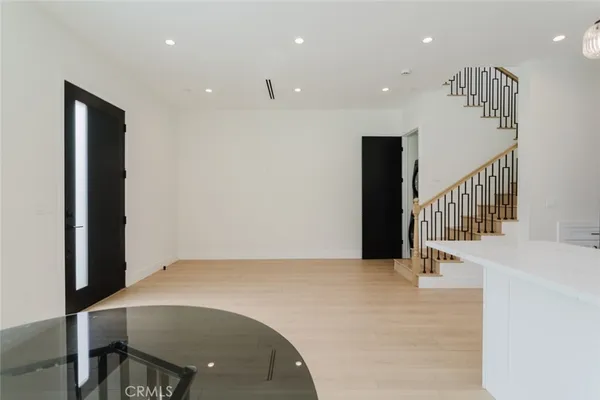 $3,500 | 6327 Ranchito Avenue, Van Nuys, CA 91401