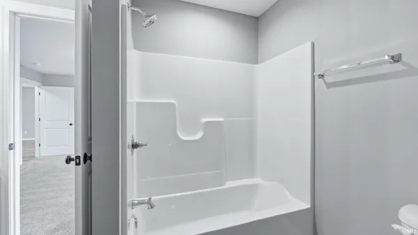 $369,900 | 4938 North Cranbrook Road, North Webster, IN 46555