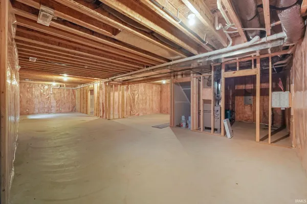 $369,900 | 4938 North Cranbrook Road, North Webster, IN 46555