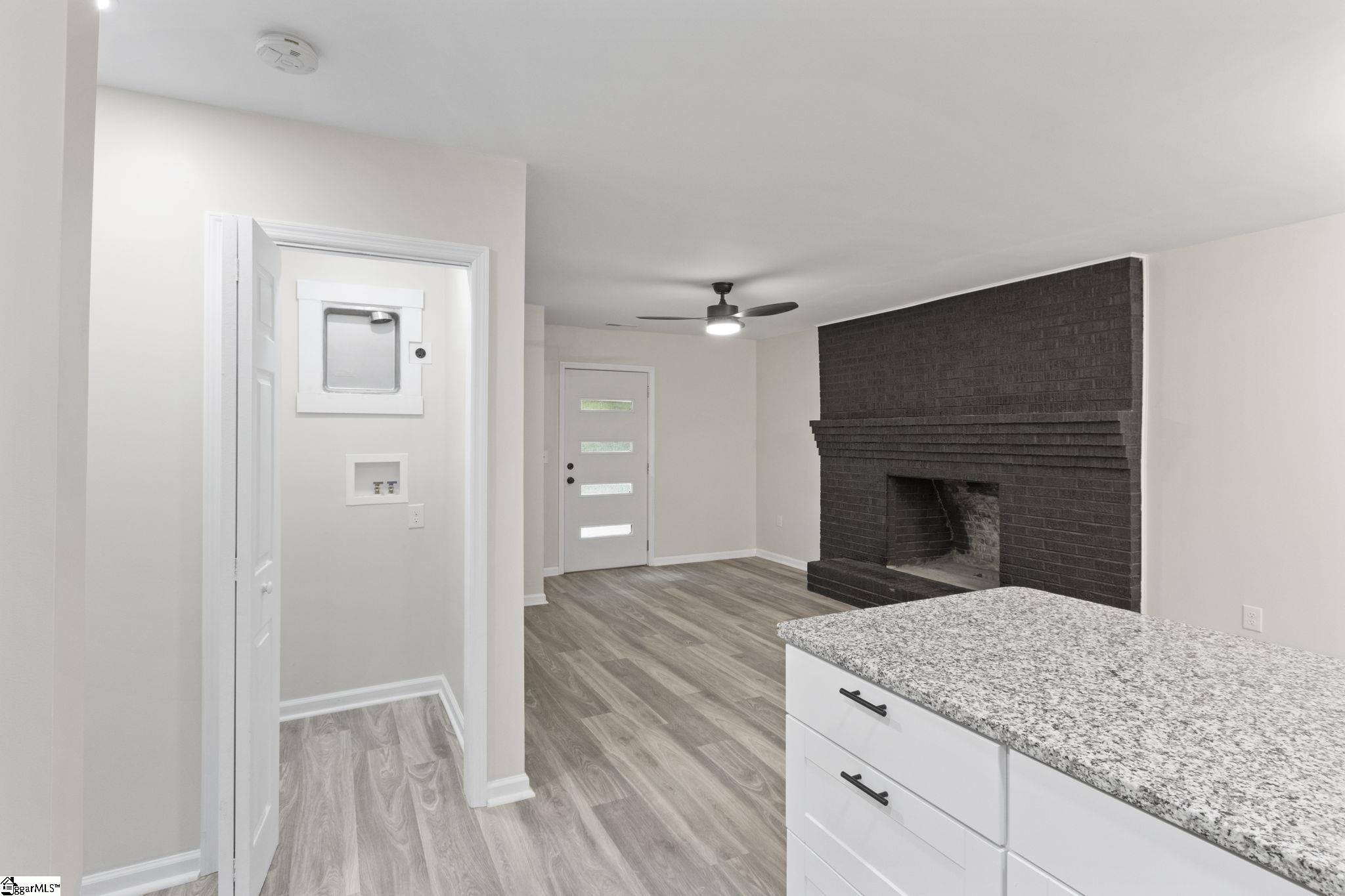 16 Foxhall Road Greenville, SC 29605 - Photo 13 of 25