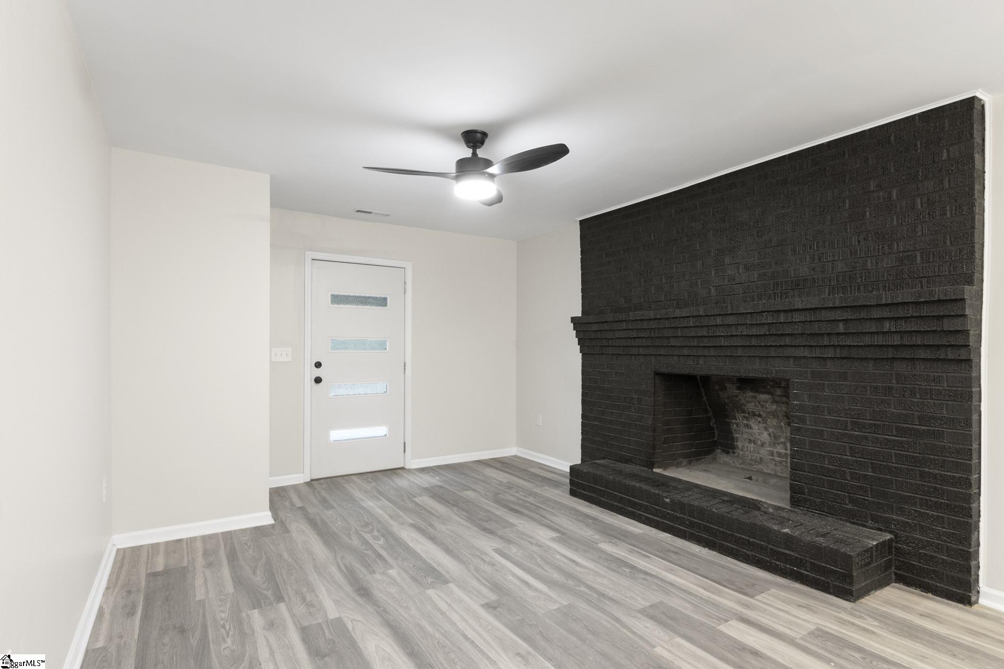 16 Foxhall Road Greenville, SC 29605 - Photo 8 of 25