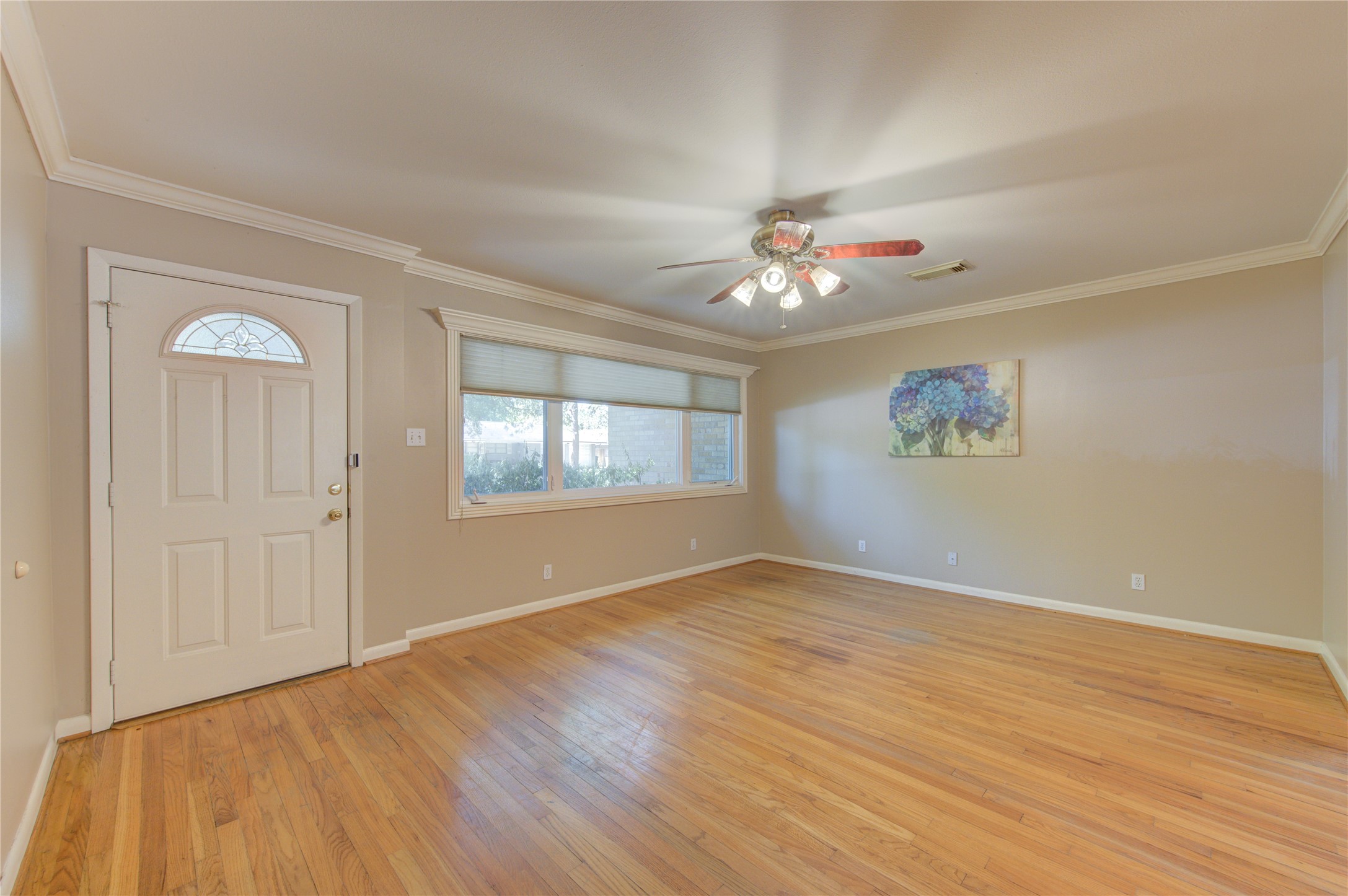 4306 Spellman Road Houston, TX 77035 - Photo 2 of 34