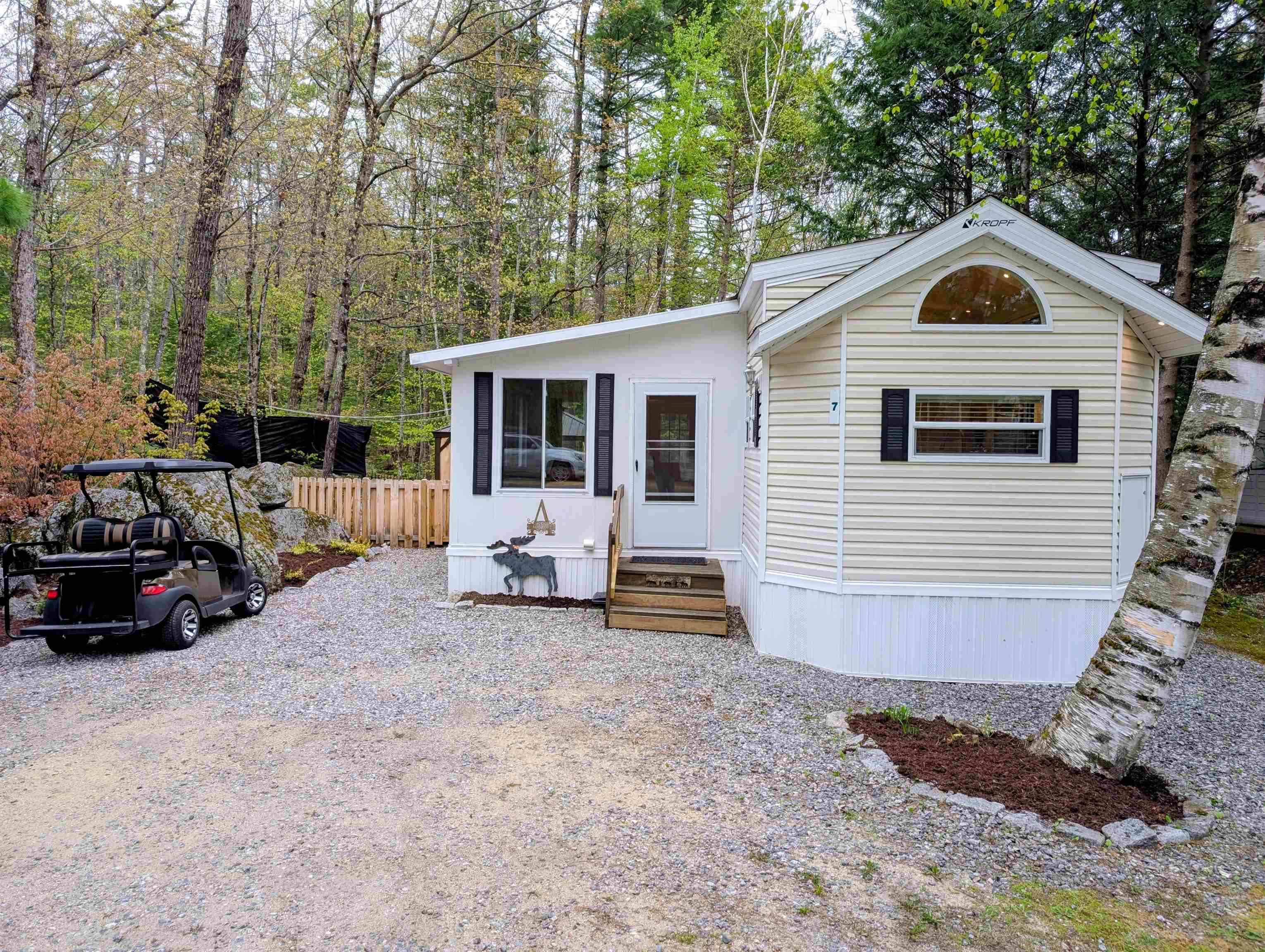 7 Ledges Road, Unit AKA 79) Holderness, NH 03245 - Photo 39 of 59