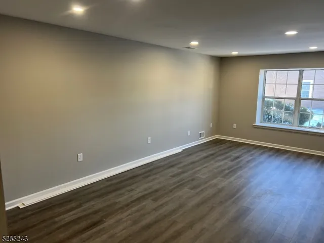 $3,100 | 23 Nottingham Way, Somerset, NJ 08873