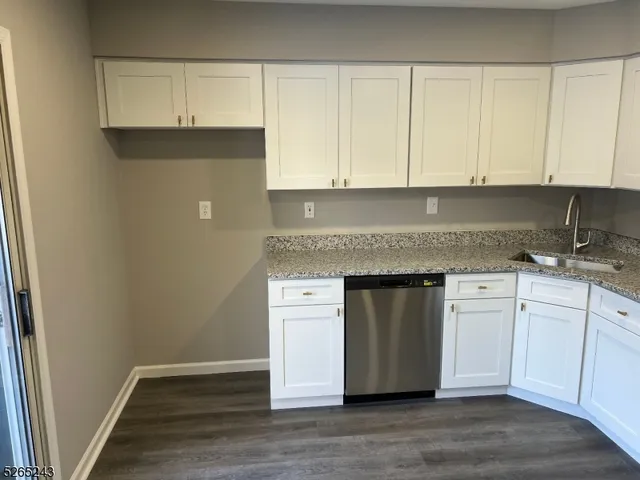 $3,100 | 23 Nottingham Way, Somerset, NJ 08873