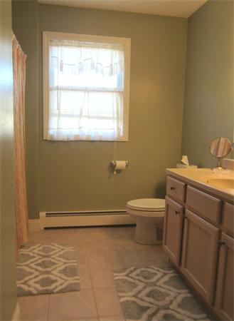 27 Roma Street Bristol, RI 02809 - Photo 9 of 13
