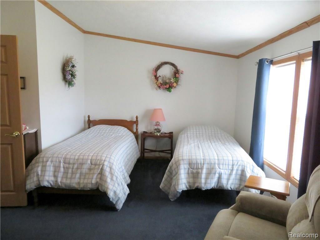 6730 Sheldon Road Whitmore Lake, MI 48189 - Photo 26 of 30 Bedroom 1.jpg