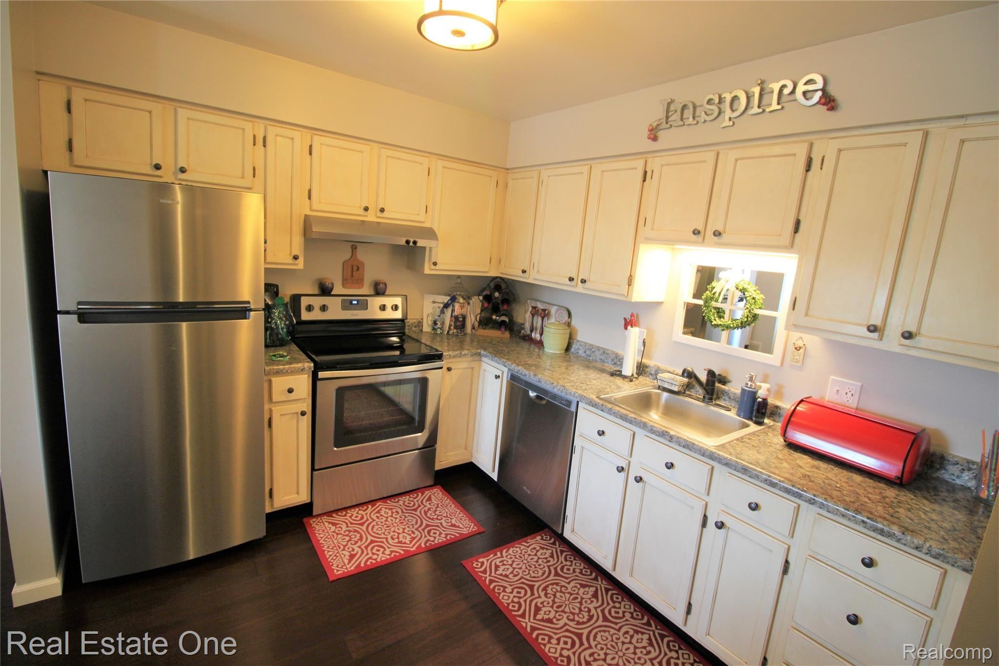 424 Baldwin Avenue, Unit 99 Rochester, MI 48307 - Photo 15 of 35 IMG_4263.JPG