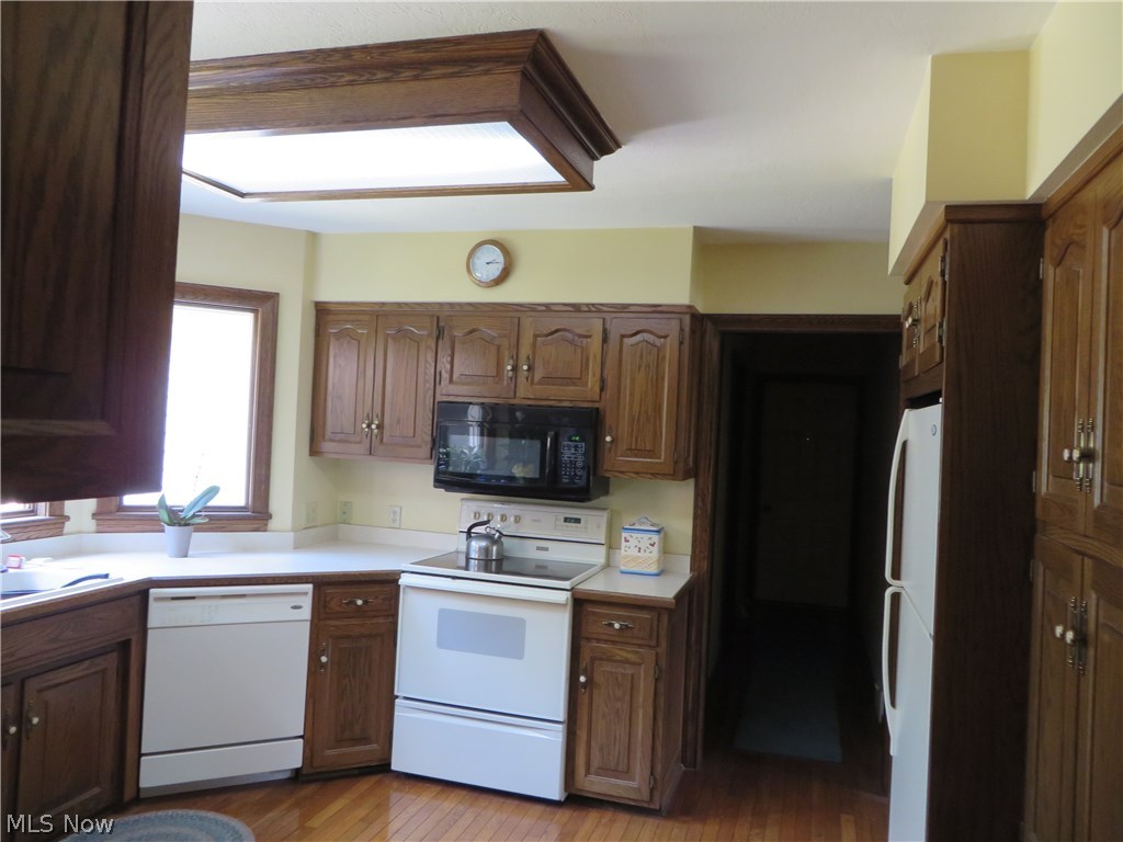 5211 Trent Road Northwest Canton, OH 44708 - Photo 11 of 19 Gallery Image 11