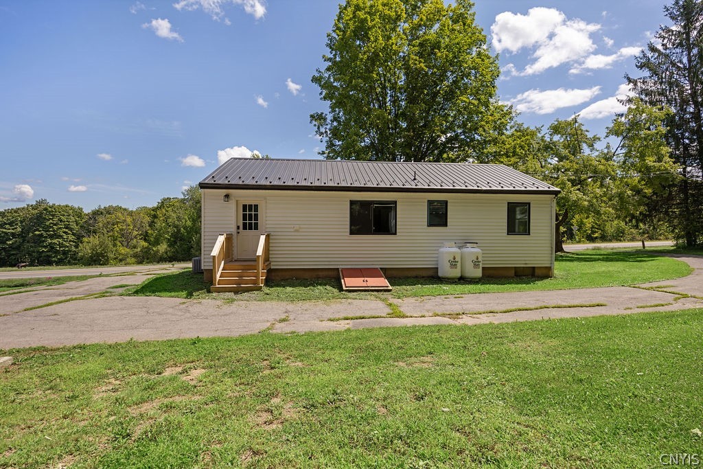 5635 Buyea Road Smithfield, NY 13032 - Photo 25 of 28 Gallery Image 25