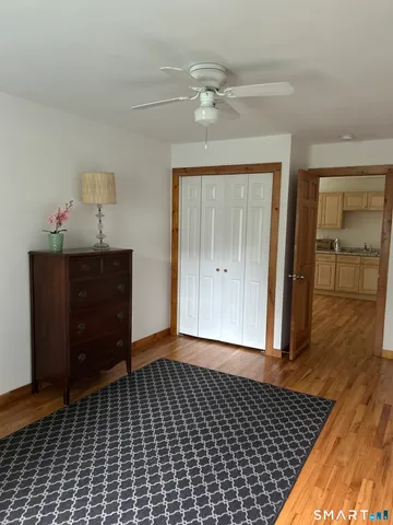 $2,000 | 28 Sugar Street, Unit B, Newtown, CT 06470