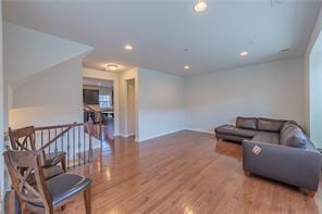 1812 Rutgers Lane Franklin Park, PA 15143 - Photo 6 of 23