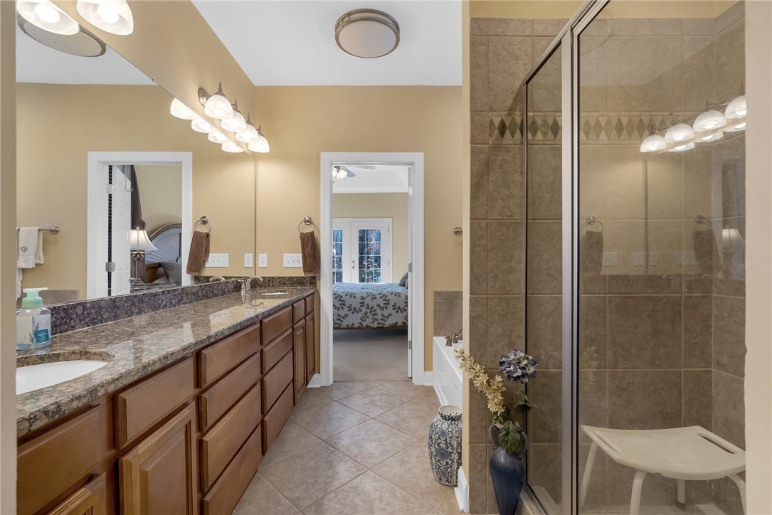 35 Port Tack Road Salem, SC 29676 - Photo 16 of 44 Primary bath with double vanity, large shower and