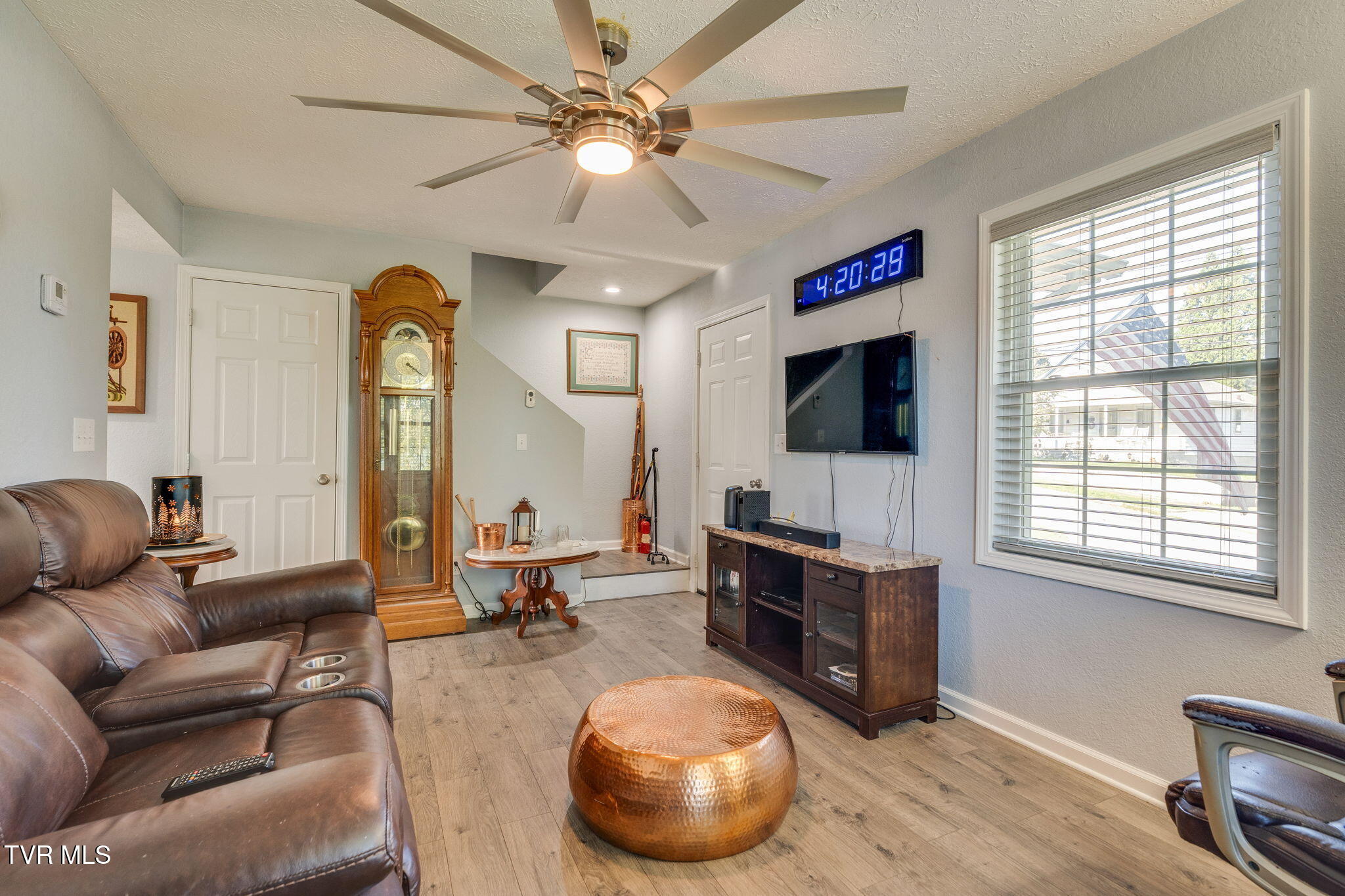 702 Riverside Avenue Kingsport, TN 37660 - Photo 6 of 30 006