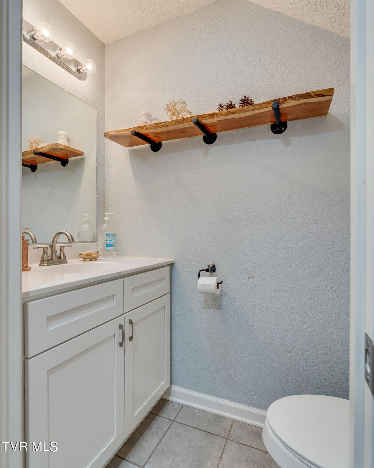 702 Riverside Avenue Kingsport, TN 37660 - Photo 7 of 30 007