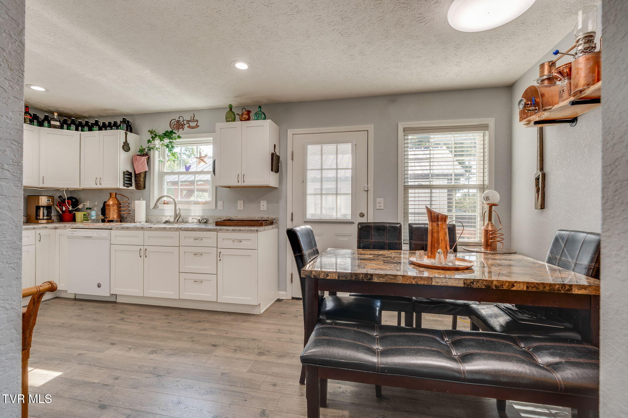 702 Riverside Avenue Kingsport, TN 37660 - Photo 8 of 30 008