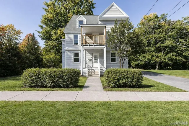 front view of house with a yard