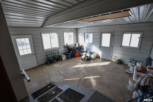 $729,000 | 878 East 450th Street, Plymouth, IL 62367