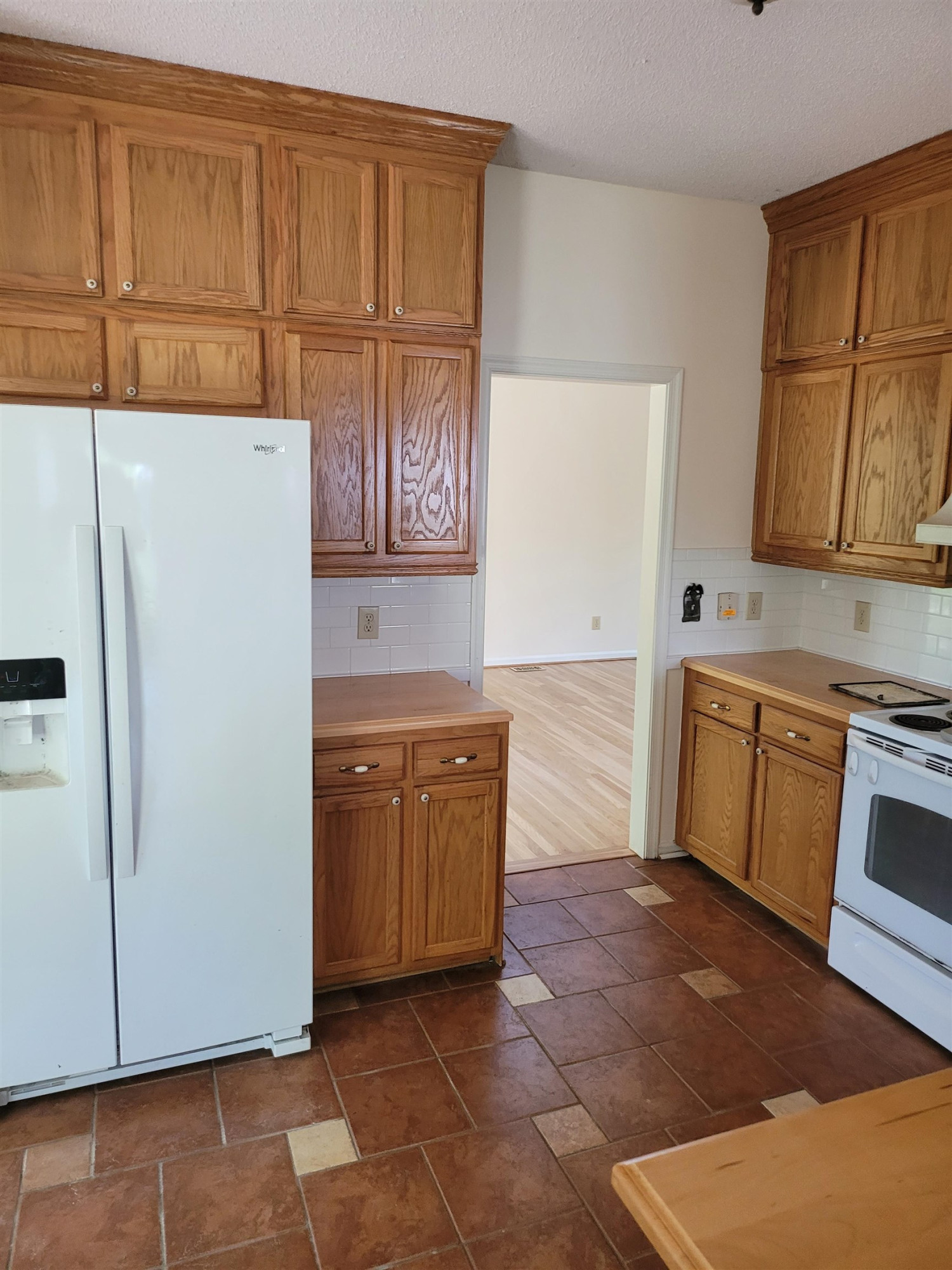 5424 Ingate Way Raleigh, NC 27613 - Photo 3 of 10 Photo 3