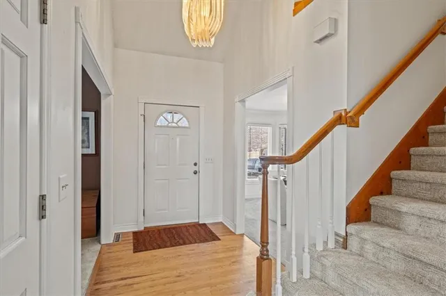 $450,000 | 1383 South Hunter Drive, Olathe, KS 66062