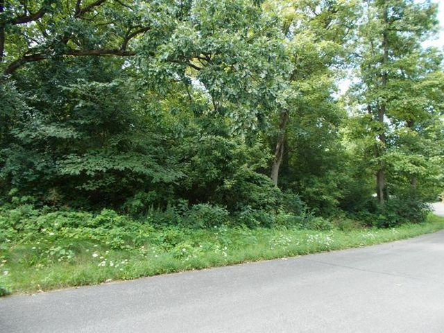 Lt18 Oak Ridge Drive, Delavan, WI 53115