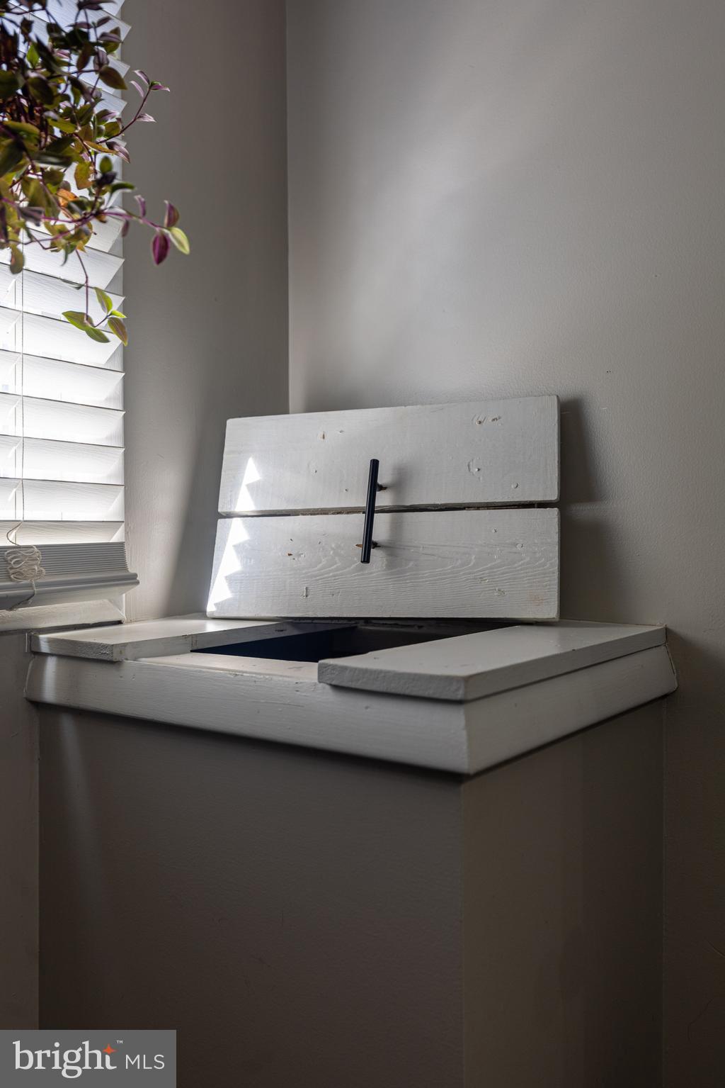 58 Irish Gap Road Newville, PA 17241 - Photo 33 of 52 Laundry Chute!!