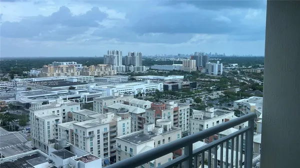 $449,000 | 9055 Southwest 73rd Court, Unit 2007, Miami, FL 33156
