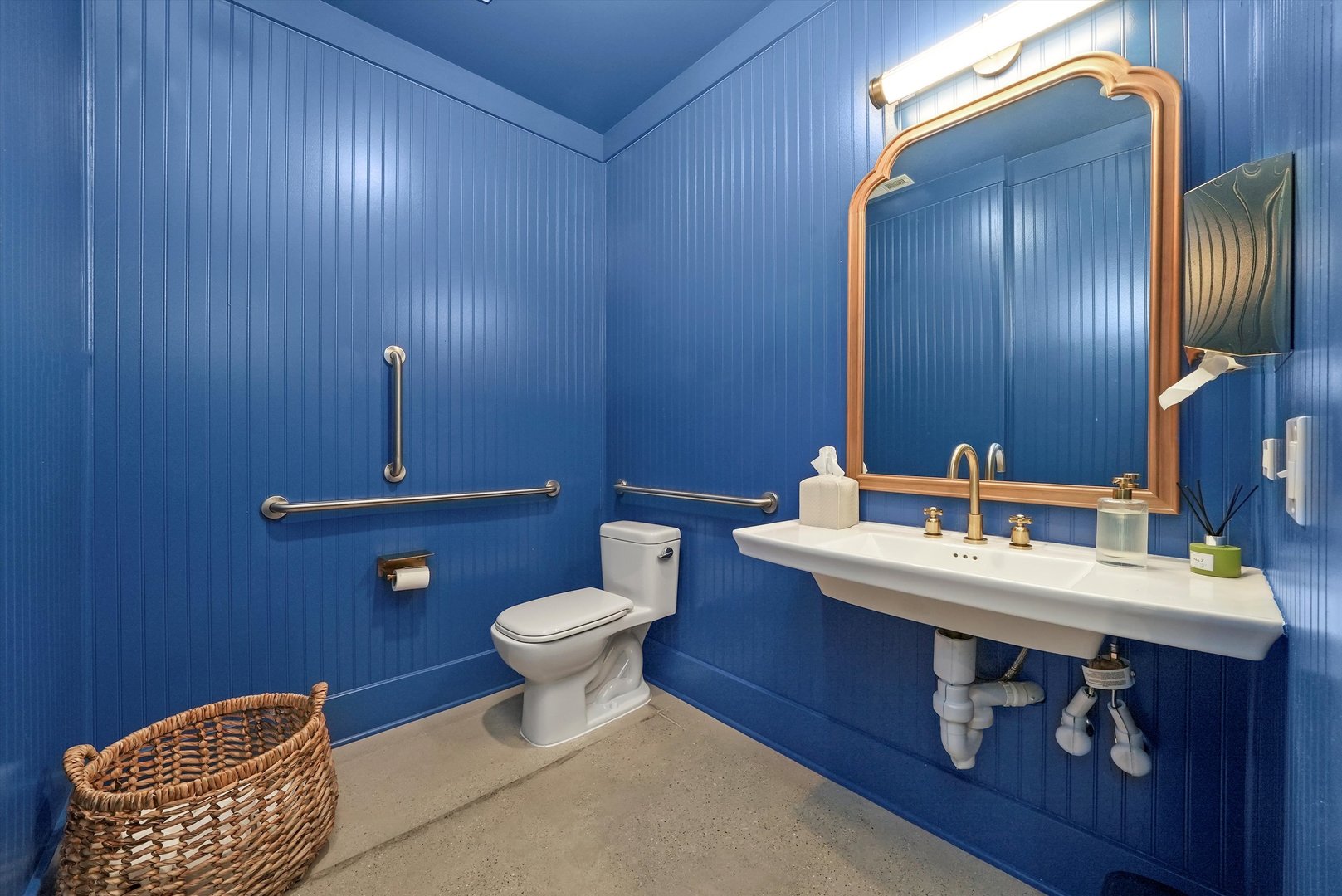 1016 South State Street Lockport, IL 60441 - Photo 20 of 67 a bathroom with a sink and a toilet