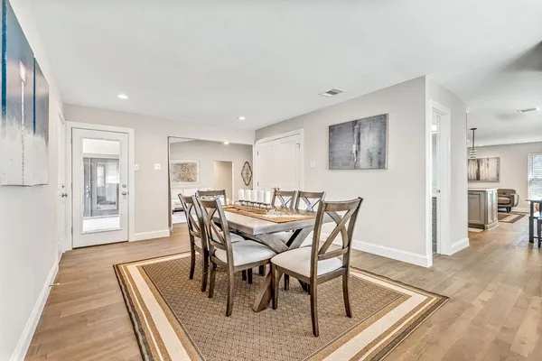 $3,995 | 3151 Kinkaid Drive, Dallas, TX 75220