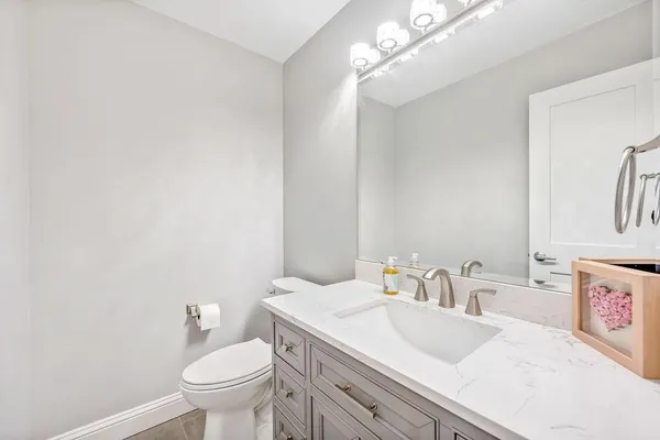 $3,995 | 3151 Kinkaid Drive, Dallas, TX 75220