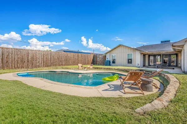 $3,995 | 3151 Kinkaid Drive, Dallas, TX 75220