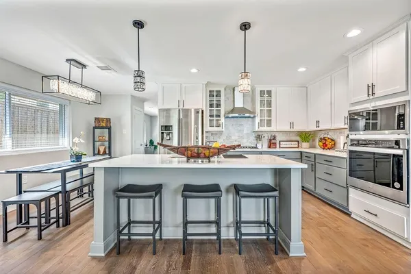 $3,995 | 3151 Kinkaid Drive, Dallas, TX 75220