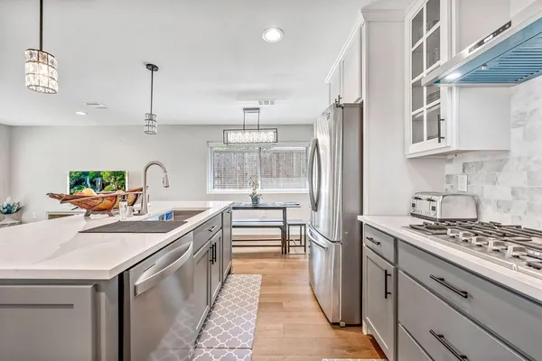 $3,995 | 3151 Kinkaid Drive, Dallas, TX 75220