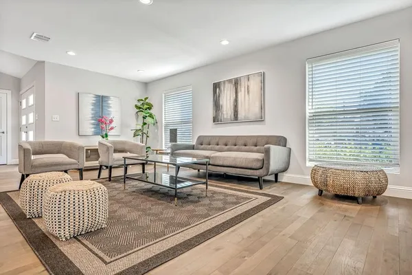 $3,995 | 3151 Kinkaid Drive, Dallas, TX 75220