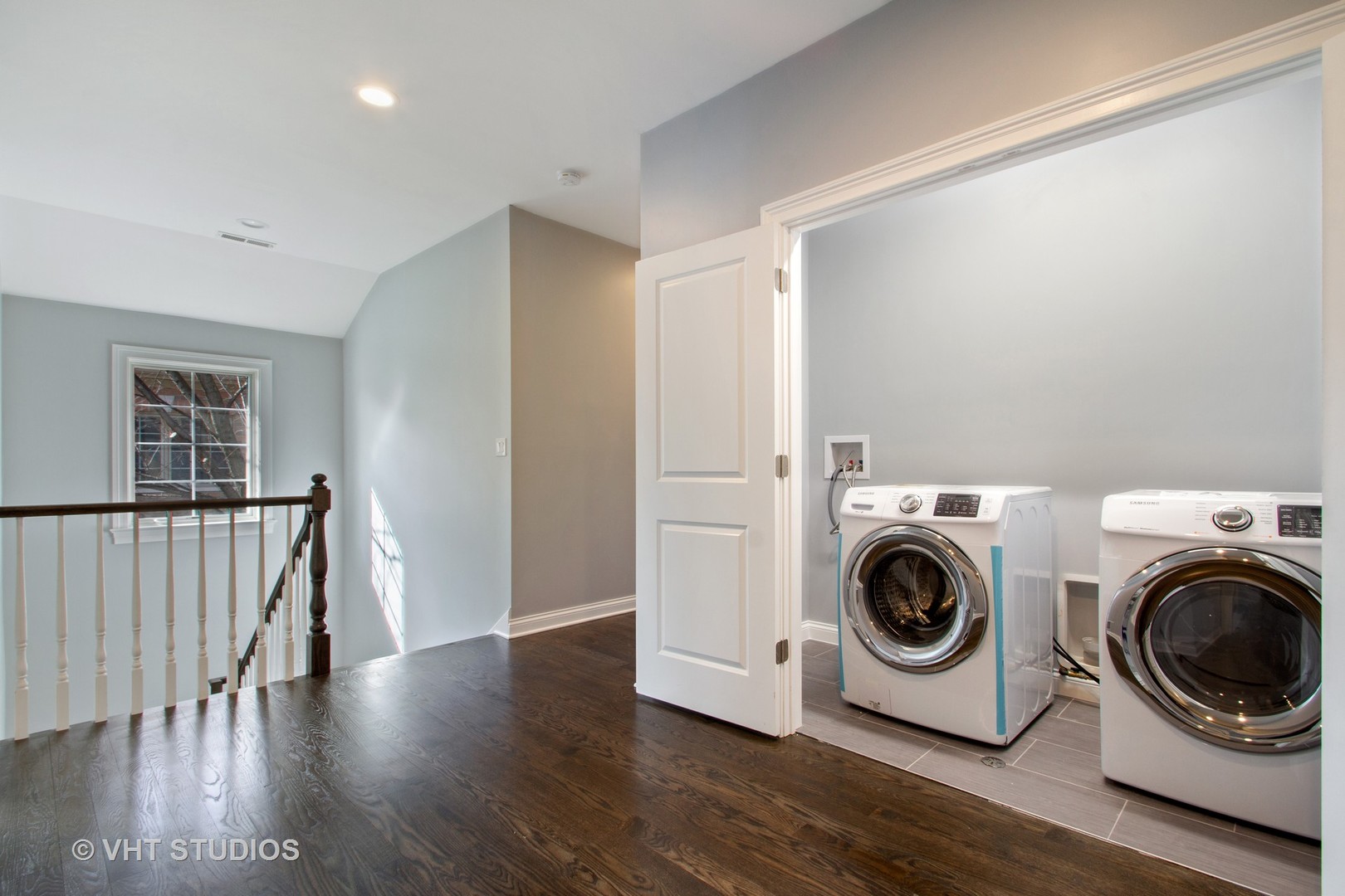 2800 Central Road Glenview, IL 60025 - Photo 22 of 31 a view of a hallway with washer and dryer