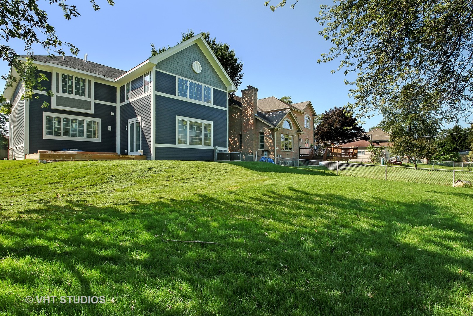2800 Central Road Glenview, IL 60025 - Photo 23 of 31 a front view of a house with a yard