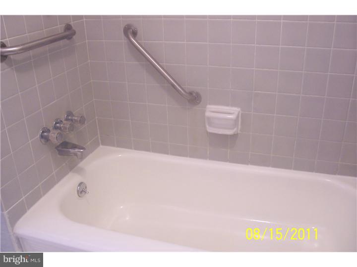 242 Lynn Road Ridley Park, PA 19078 - Photo 11 of 23 Bathroom