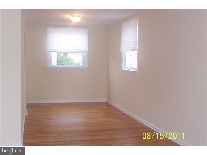 242 Lynn Road Ridley Park, PA 19078 - Photo 3 of 23 Dining Room