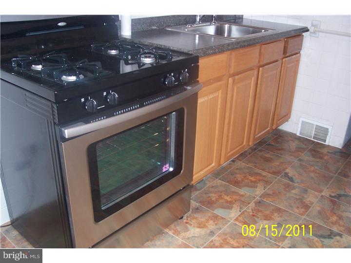 242 Lynn Road Ridley Park, PA 19078 - Photo 6 of 23 Kitchen