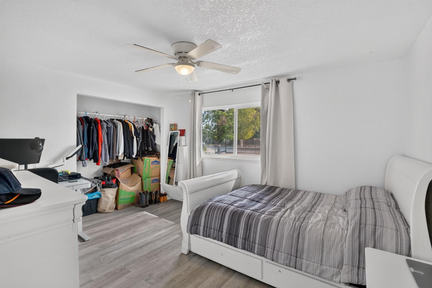 12301 East Jahant Road Acampo, CA 95220 - Photo 19 of 45 Gallery Image 19