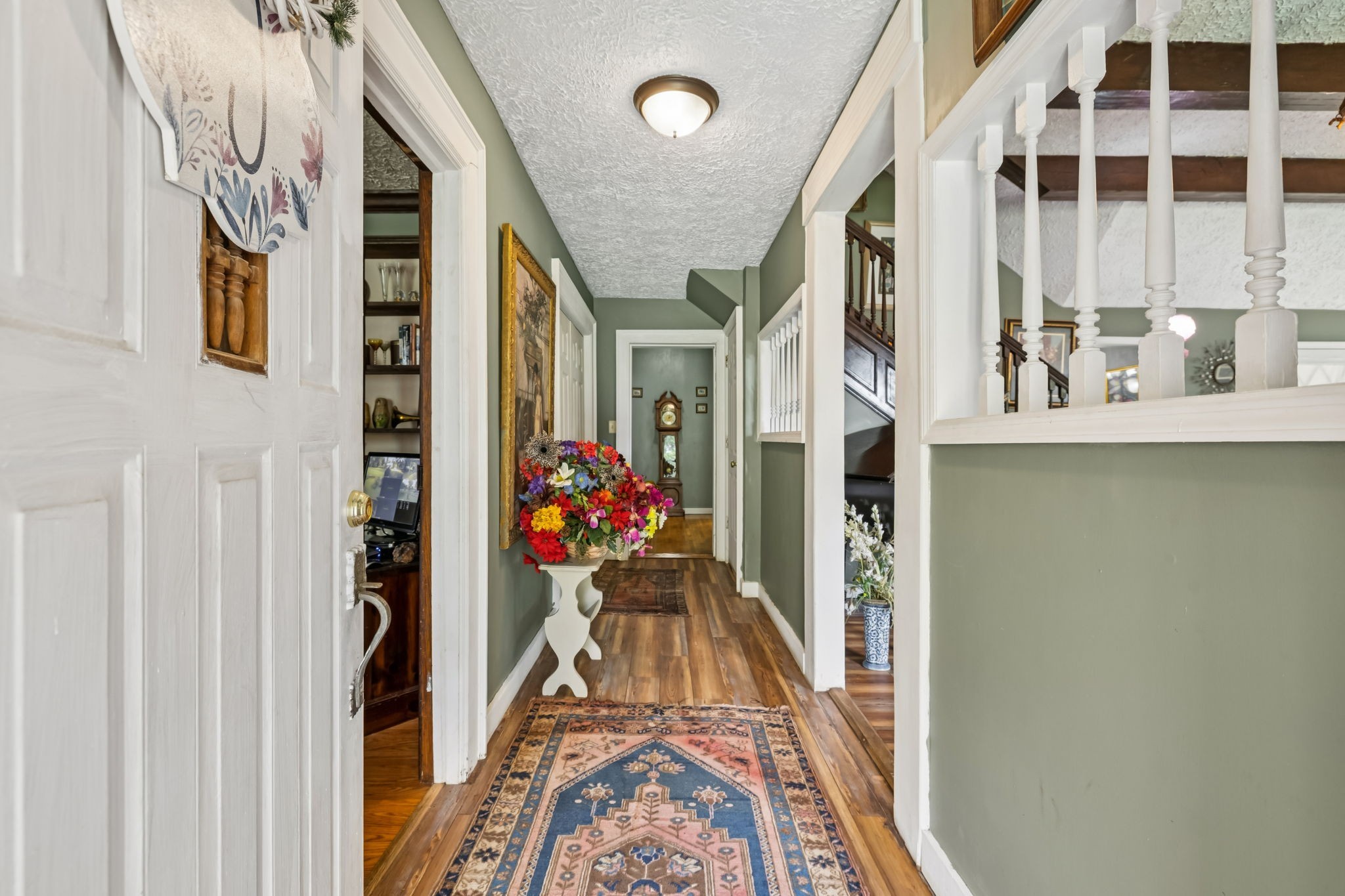 701 Hafner Road Charlotte, TN 37036 - Photo 27 of 52 a view of a interior of house