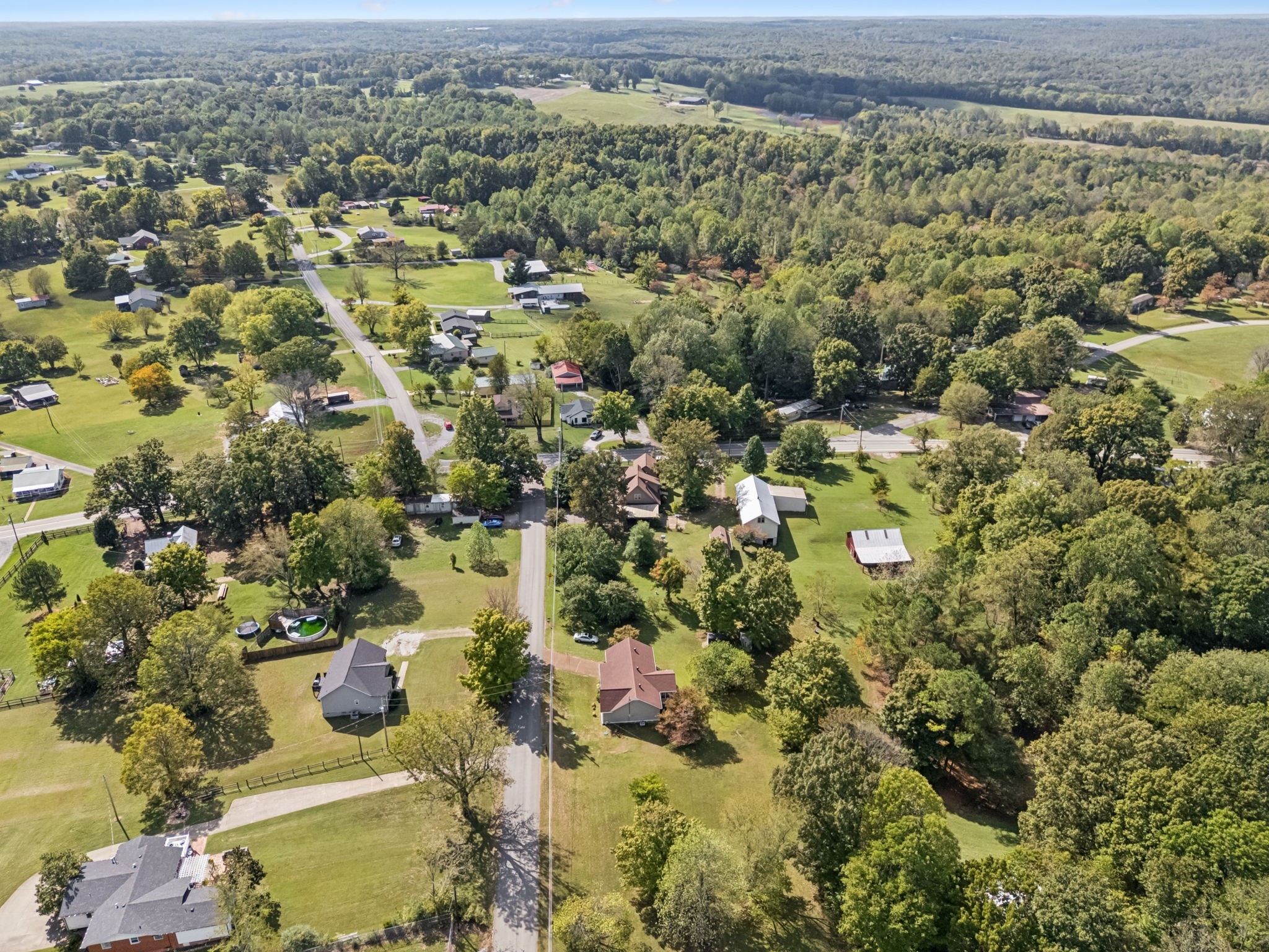 701 Hafner Road Charlotte, TN 37036 - Photo 47 of 52 view of city and mountain