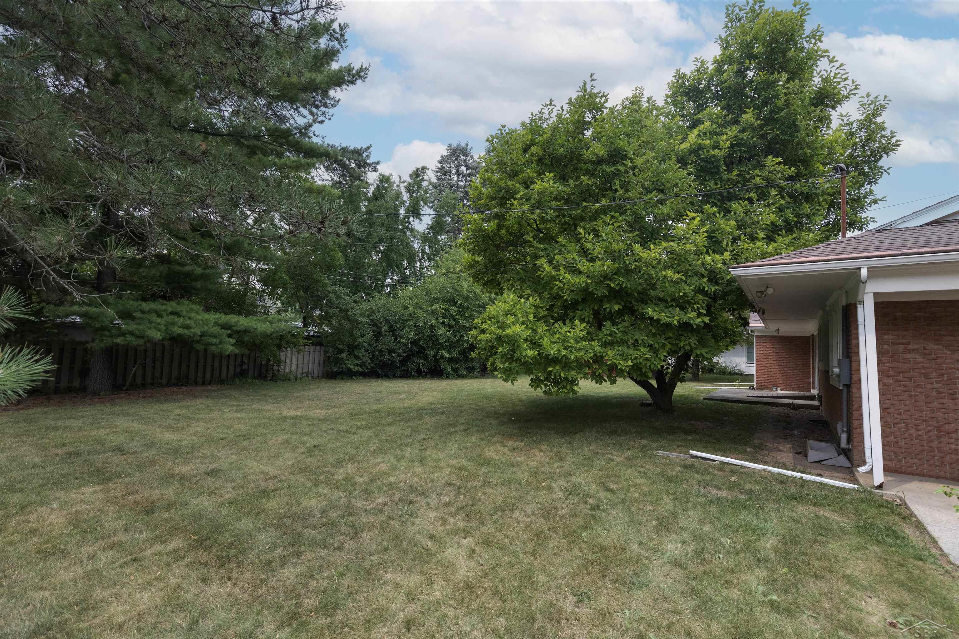 1019 Hemmeter Road Saginaw, MI 48638 - Photo 42 of 48