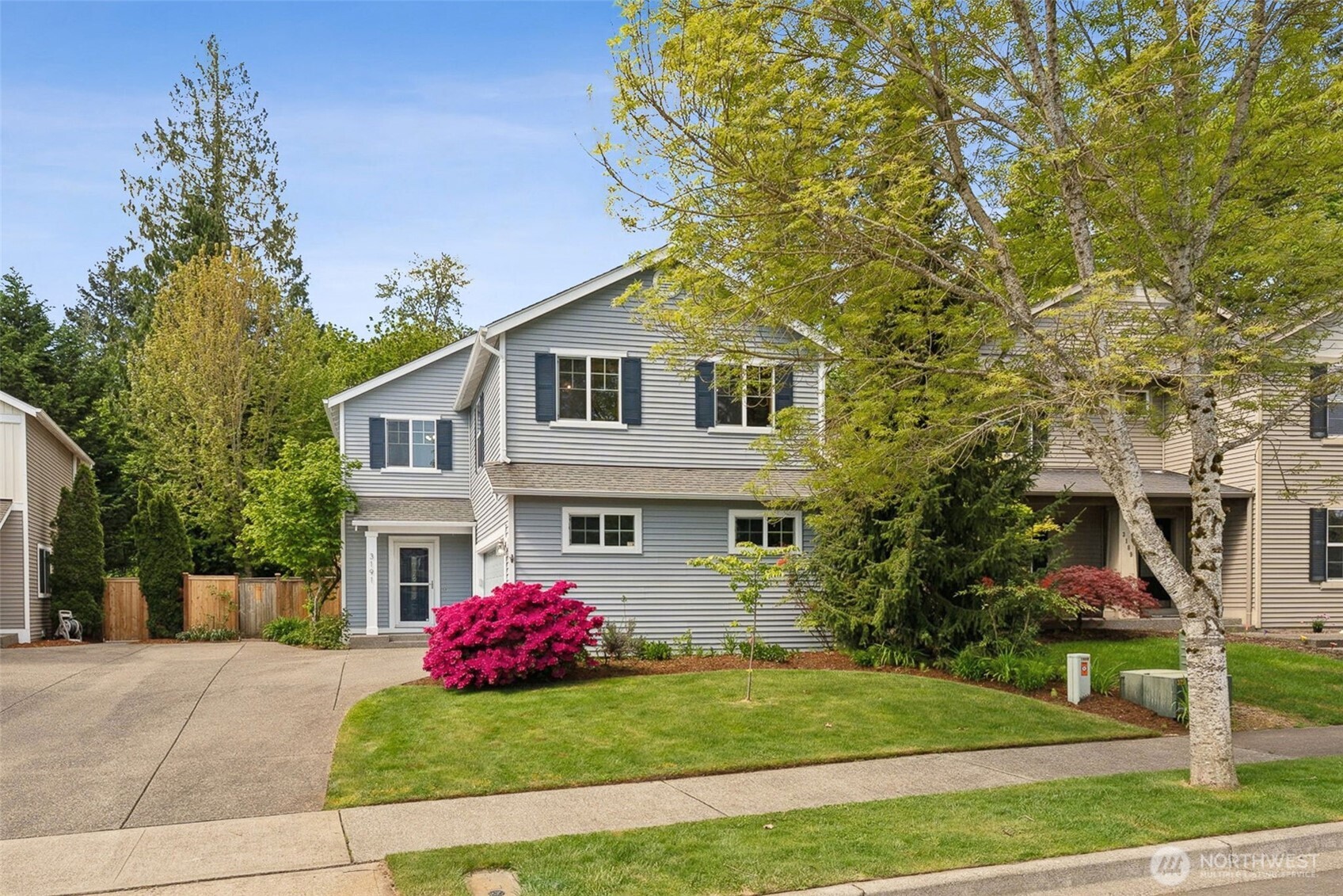 3191 Brown Loop DuPont, WA 98327 - Photo 2 of 40